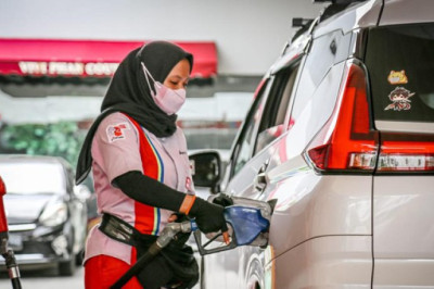 Harga BBM Resmi Berubah! Pertamax Turun, Cek Harga Pertamina, BP, Vivo dan Shell per 1 Agustus 2026 ⛽
